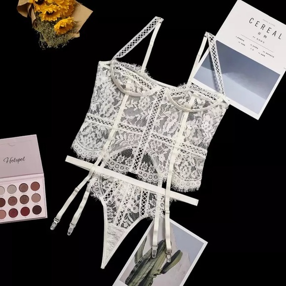 White Eyelash Lace 2Pc Garter Lingerie Set - Picture 8 of 11